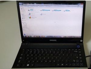 Samsung Series 3 NP300E4Z core i3