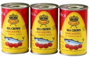Lốc 3 hộp Cá nục sốt cà Sea Crowm