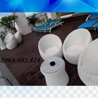 Bàn ghế nhựa giả mây
