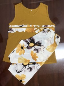Bộ đồ Lanh nữ tính